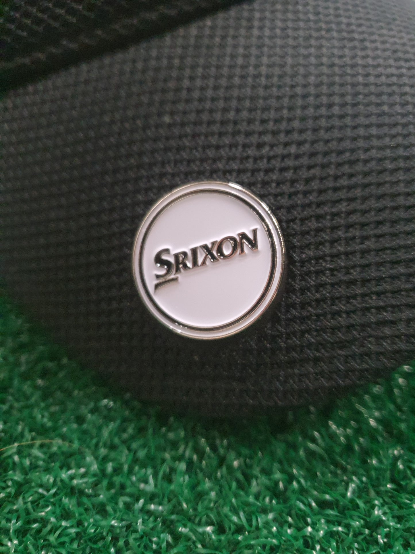 Srixon Golf Cap with Ball Marker