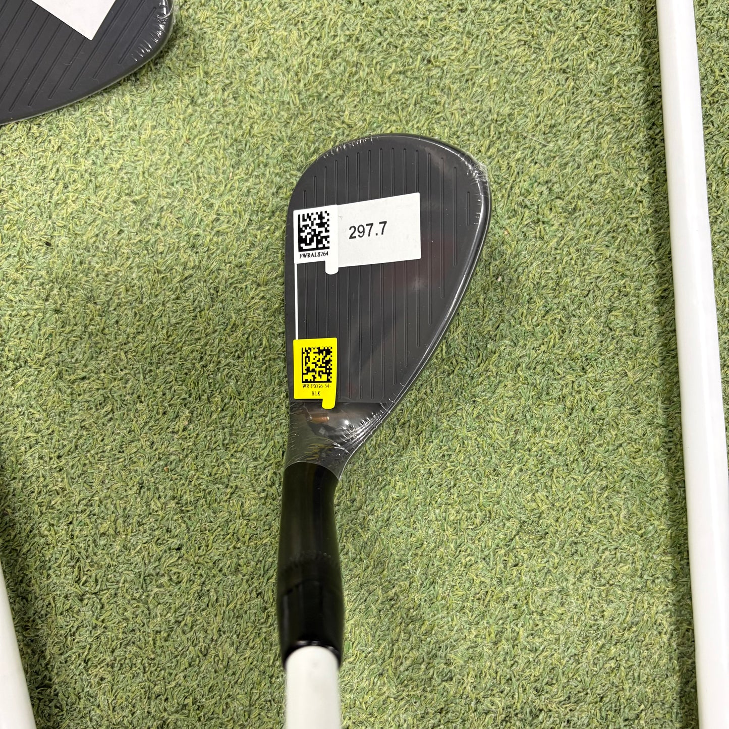 PXG 0311 Forged Black Wedges 50⁰ 54⁰ 60⁰ + KBS Custom Series Matte White + Red Label