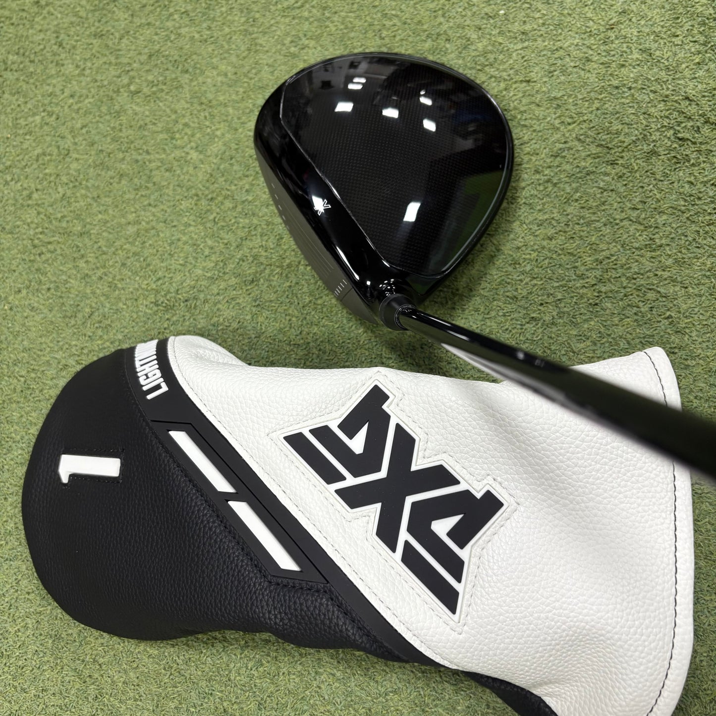 PXG Gen 8 Lightning Max 10K - 10.5° Senior Flex - KBS Max HL 40g R2