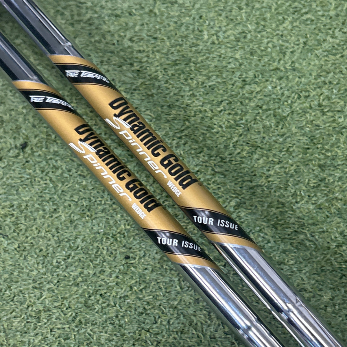 Cleveland RTZ Wedges 52°+58⁰ - "Textured"