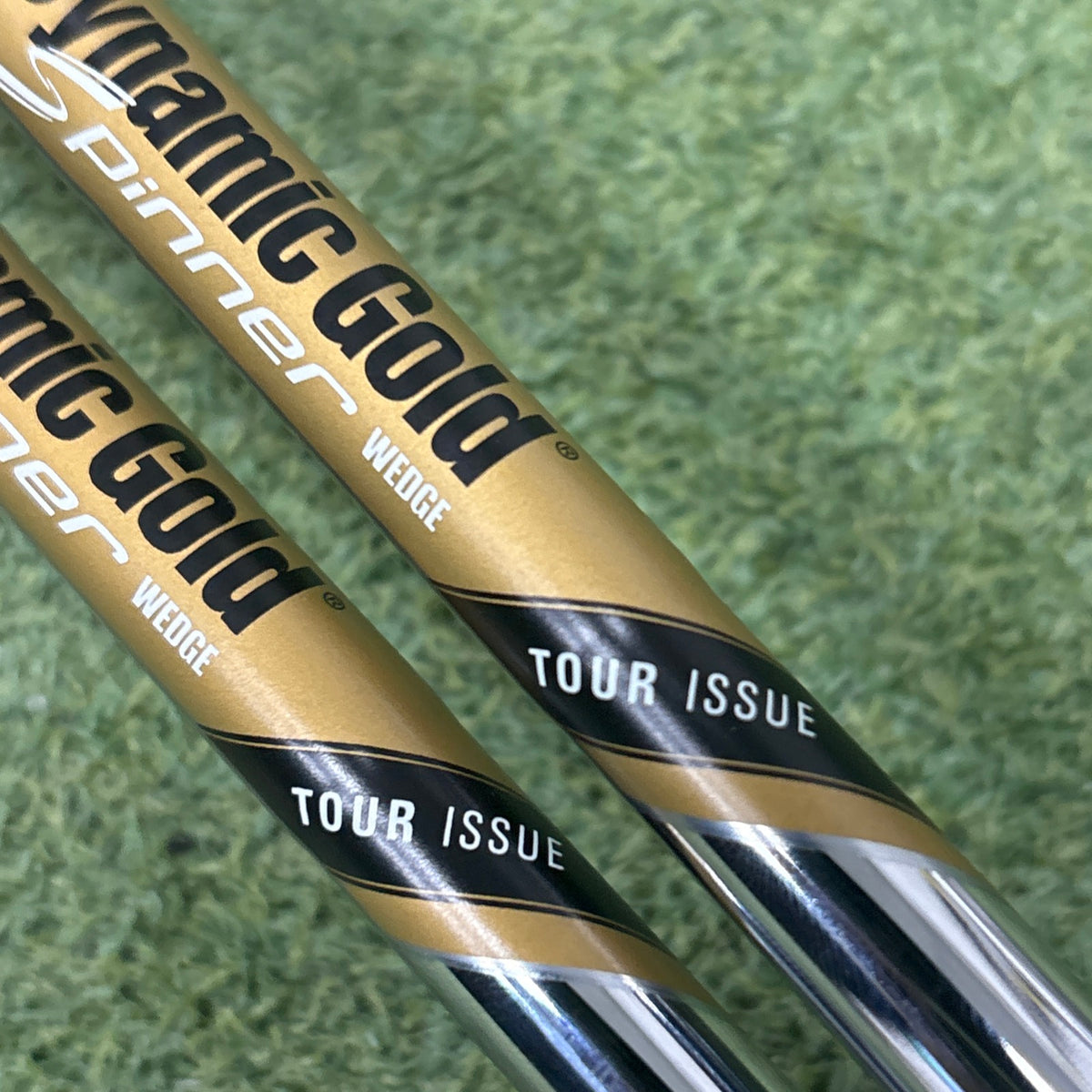 Cleveland RTZ Wedges 52°+58⁰ - "Textured"