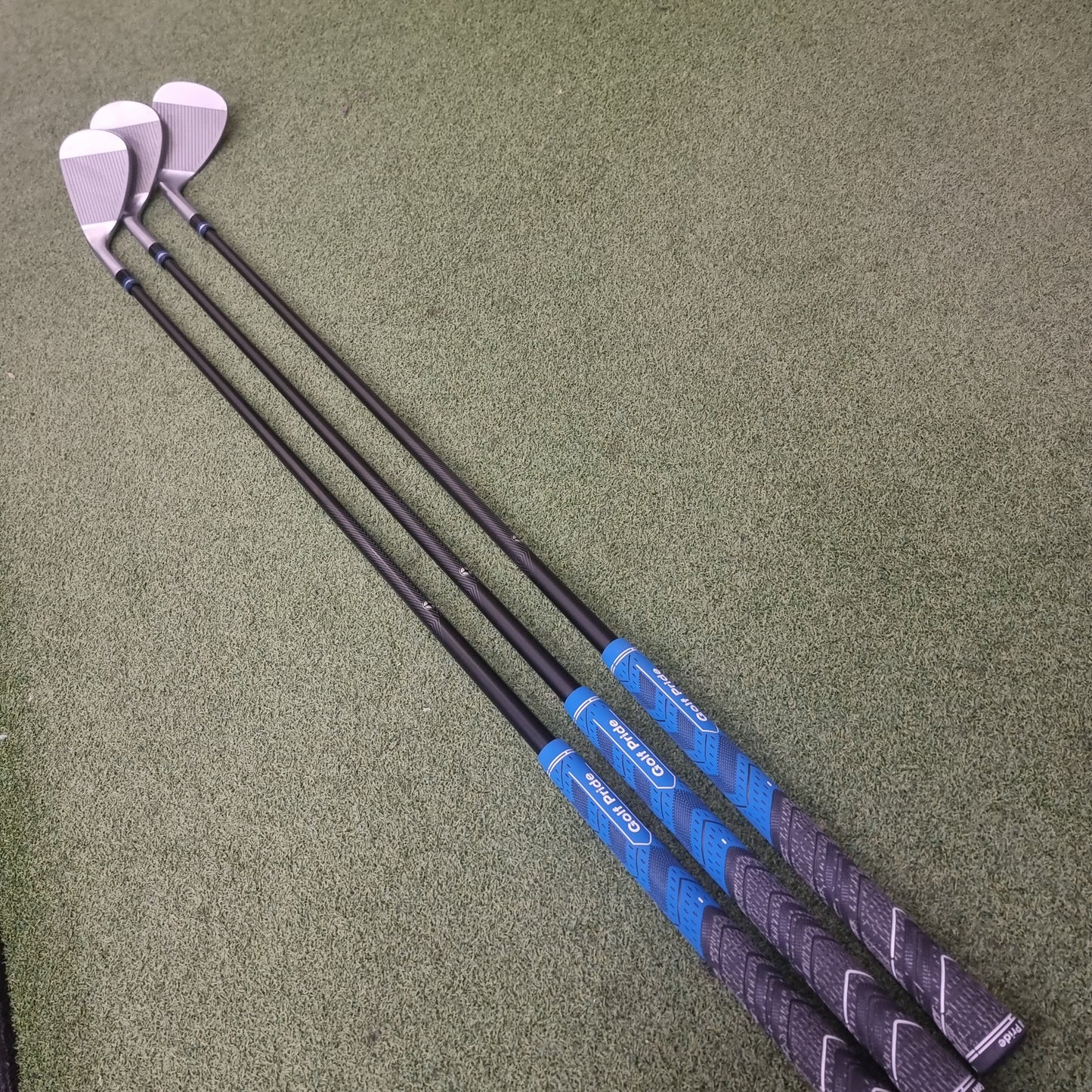 Cleveland CBZ + Axiom 75R 50⁰ 54⁰ 58⁰ Wedge Set