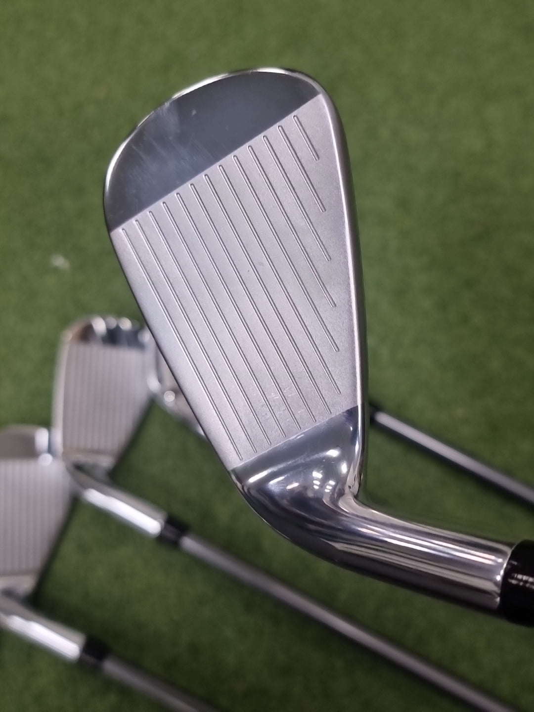 Callaway Elyte Irons 5-PW+SW Stiff Graphite *Used*