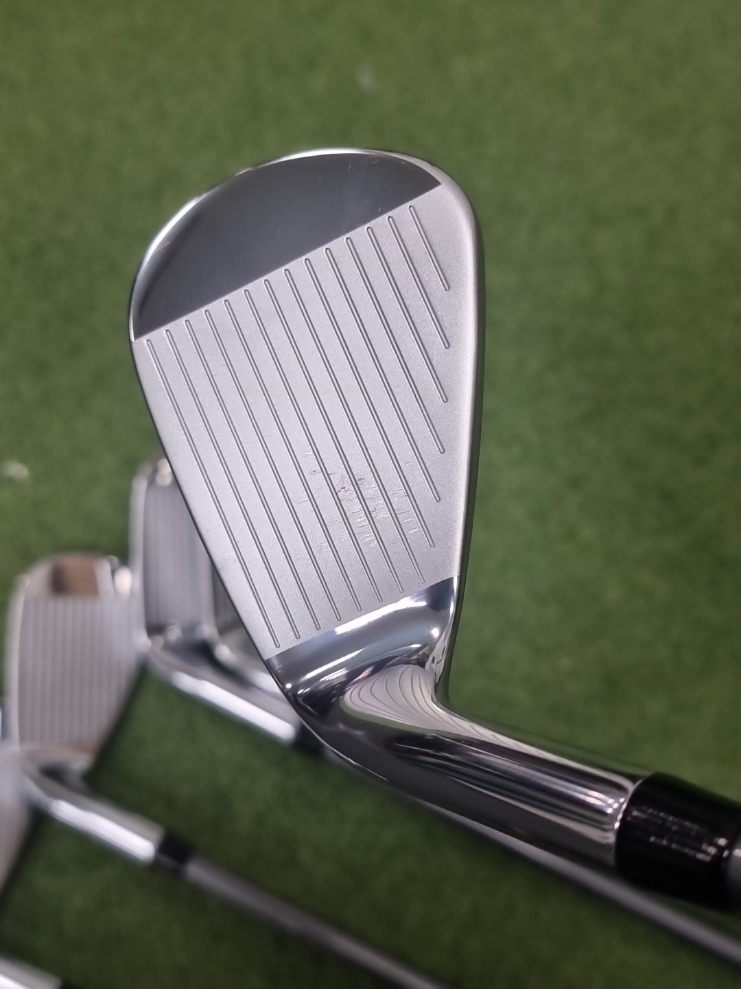 Callaway Elyte Irons 5-PW+SW Stiff Graphite *Used*