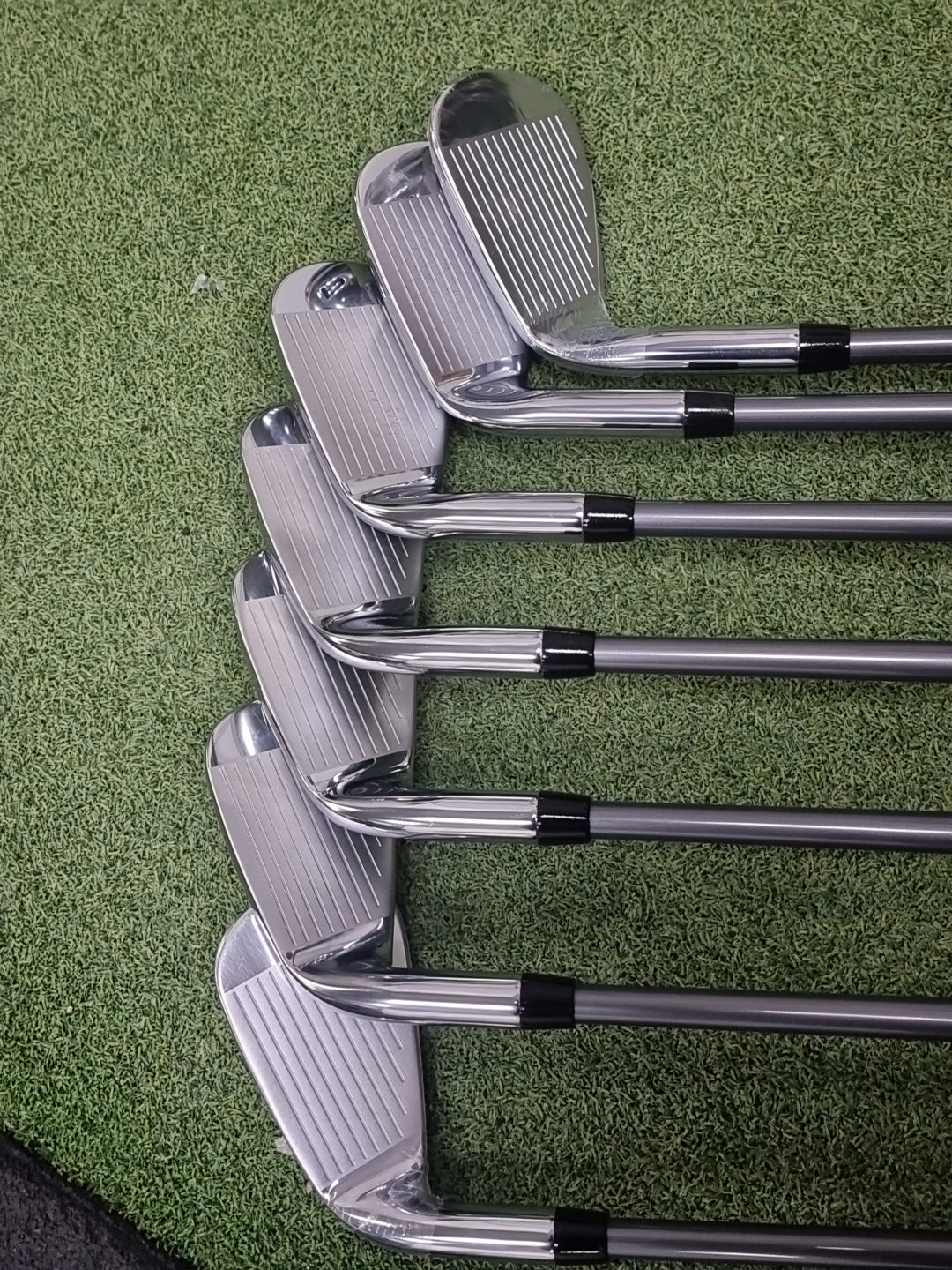 Callaway Elyte Irons 5-PW+SW Stiff Graphite *Used*